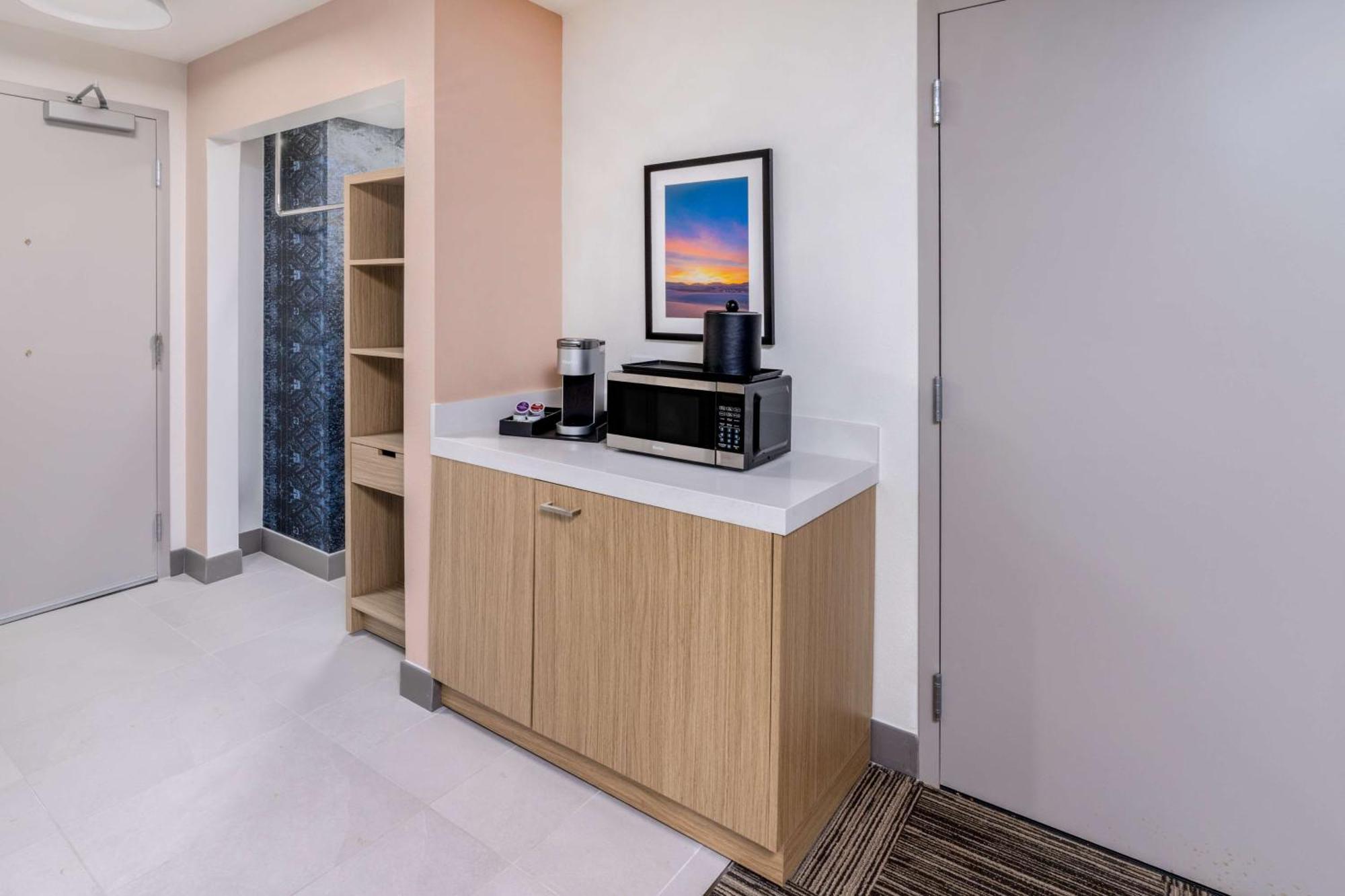 Hilton Garden Inn Albuquerque Uptown Ngoại thất bức ảnh